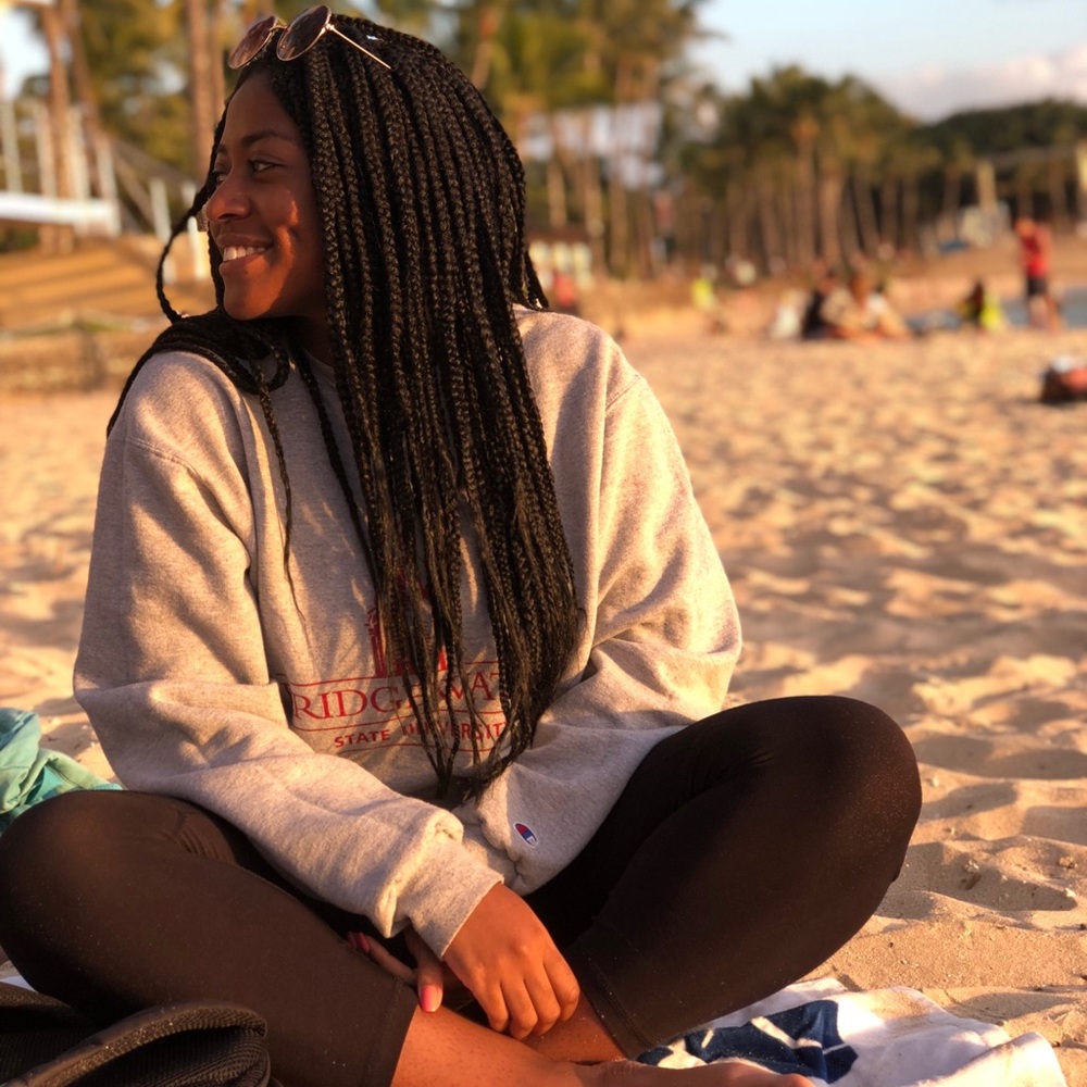 Meet your Posher, Maesha